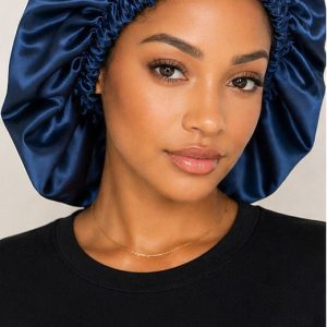 Bonnet de nuit en satin - Couronnée de soie
